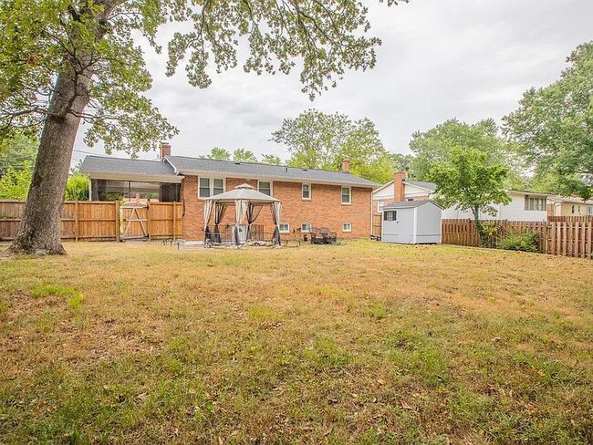 5707 Alan Dr in Clinton, MD - Building Photo - Building Photo