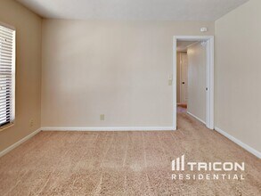 10506 Dodd Rd in Jacksonville, FL - Building Photo - Building Photo