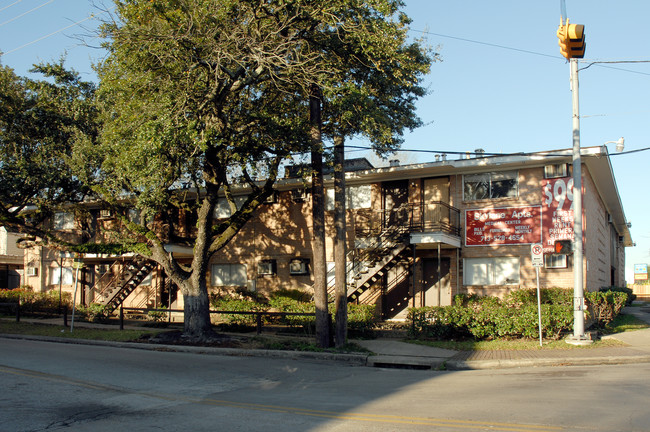 Skylane Apartments in Houston, TX - Building Photo - Building Photo