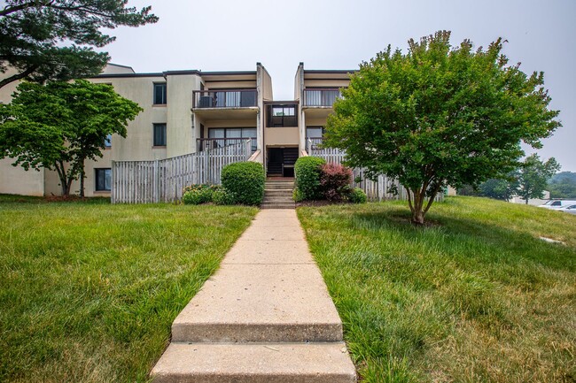 property at 10137 Prince Pl