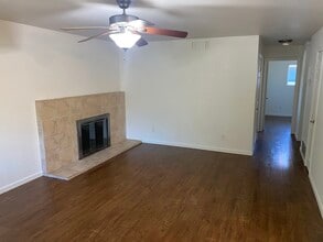 5008 Bremner Way, Unit 1 in Sacramento, CA - Building Photo - Building Photo