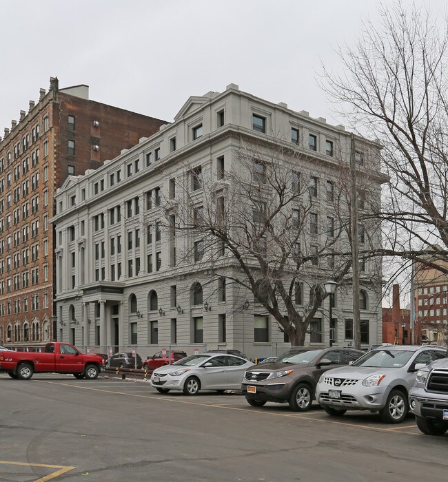 The Graystone in Buffalo, NY - Building Photo - Building Photo