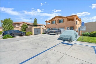 110 S Date Ave, Unit 4 in Rialto, CA - Building Photo - Building Photo
