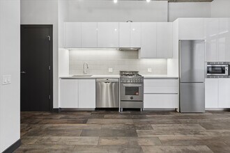 171 N Aberdeen St in Chicago, IL - Building Photo - Building Photo