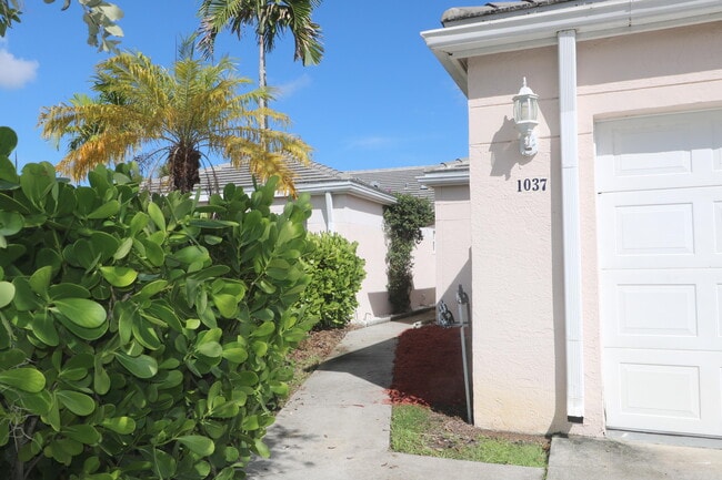 property at 1037 Island Manor Dr