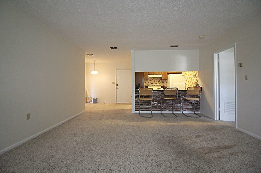 615 Colonial Dr-Unit -16 in Fort Walton Beach, FL - Building Photo