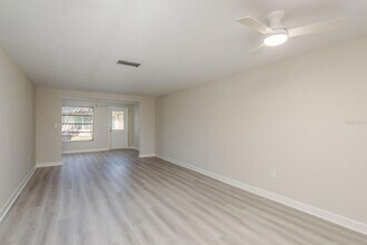 4229 Stratford Dr, Unit 4229 in New Port Richey, FL - Building Photo - Building Photo