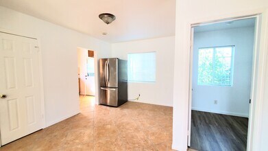 4085 Carlota Blvd in Los Angeles, CA - Building Photo - Building Photo