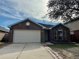 7271 Caracara Dr in Houston, TX - Building Photo