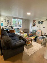 1441 Ellis St-Unit -1441 in Bellingham, WA - Building Photo - Building Photo