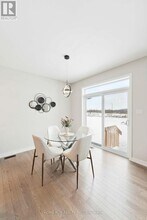 1987 Acoustic Wy in Ottawa, ON - Building Photo - Building Photo