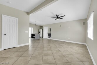 3000 E Owens Ave in North Las Vegas, NV - Building Photo - Building Photo