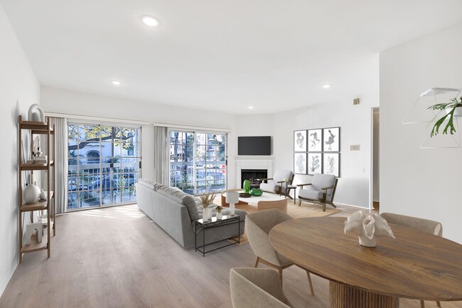 Charming Unit Available For Lease!! in Los Angeles, CA - Building Photo - Building Photo