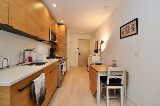 property at 10 Provost St