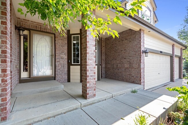 8700 Triple Crown Dr in Longmont, CO - Building Photo - Building Photo