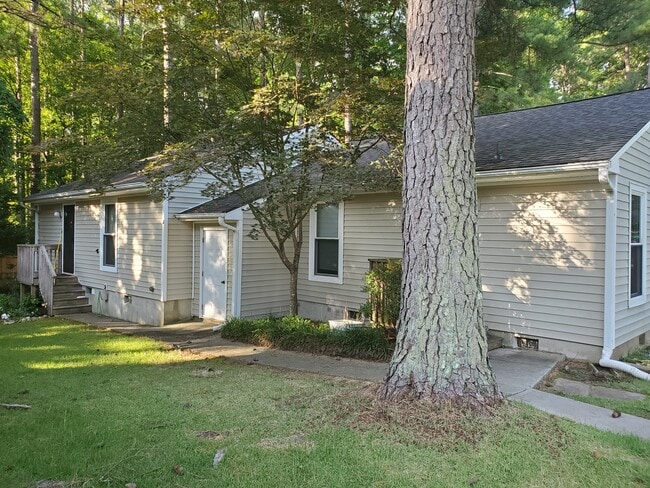 3 Baytree Ct, Unit B