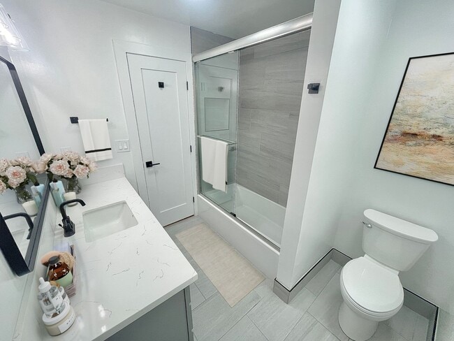 9612 Lucerne Ave in Culver City, CA - Building Photo - Building Photo