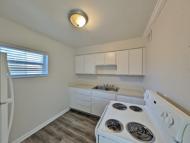 Herschel Street Apartments in Jacksonville, FL - Building Photo - Building Photo