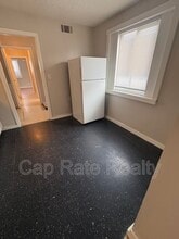 1042 Loretta Ave in Columbus, OH - Building Photo - Building Photo