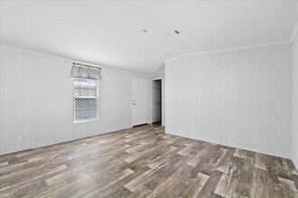 414 N Ridgewood Ave in Edgewater, FL - Building Photo - Building Photo
