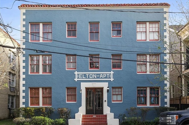 property at 3308 Prytania St