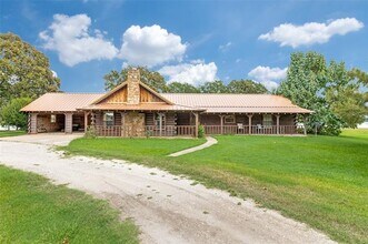779 Co Rd 1971 in Yantis, TX - Building Photo - Building Photo