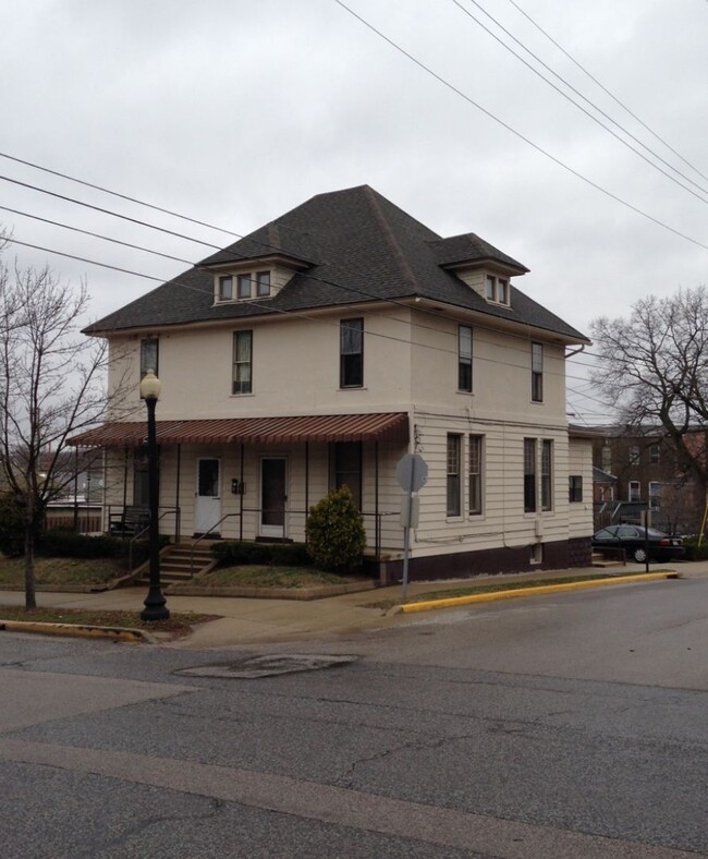 property at 1014 Columbia St