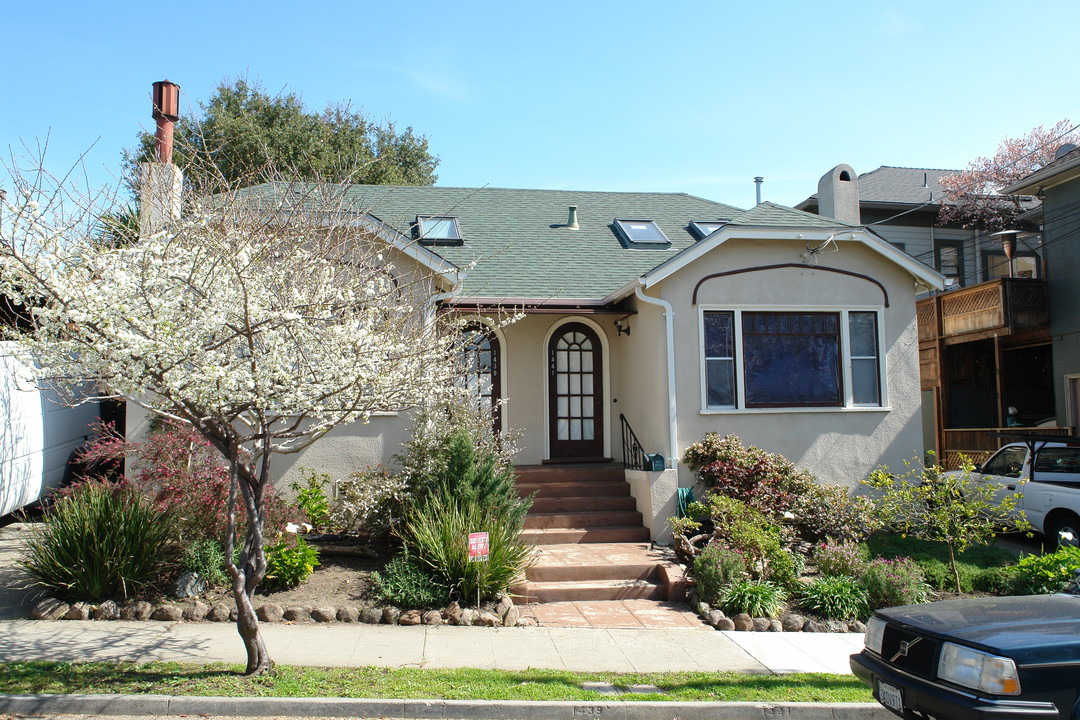 1439-1443 Milvia St in Berkeley, CA - Foto de edificio