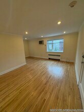 72 St Paul St in Cambridge, MA - Foto de edificio - Building Photo