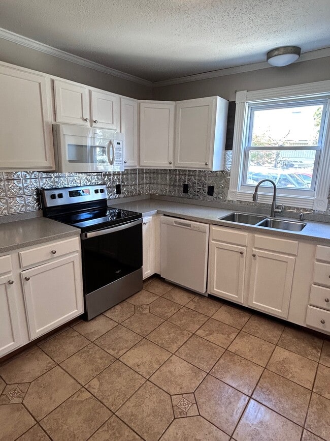 property at 409 Fairmont Ave