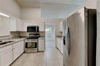 3472 Erin Glen NW in Kennesaw, GA - Building Photo - Building Photo