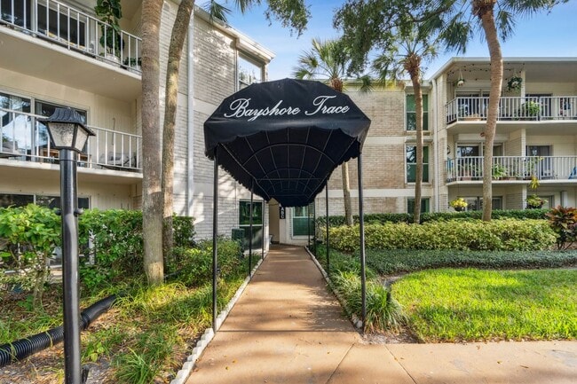 property at 3325 Bayshore Blvd