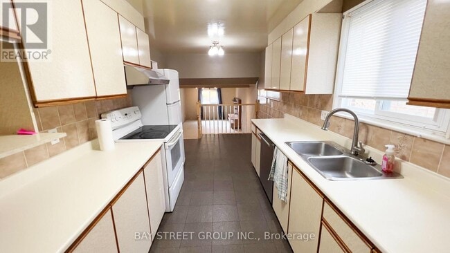 31 Colonsay Rd in Markham, ON - Building Photo - Building Photo