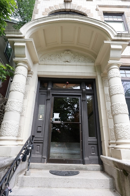 35 Westbourne Terrace in Brookline, MA - Building Photo - Building Photo