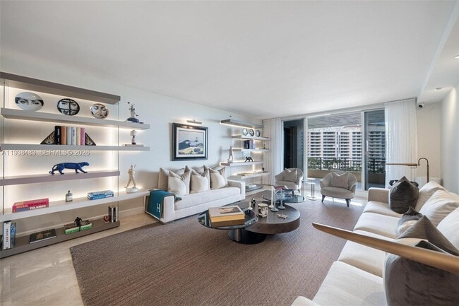 799 Crandon Blvd in Key Biscayne, FL - Building Photo - Building Photo