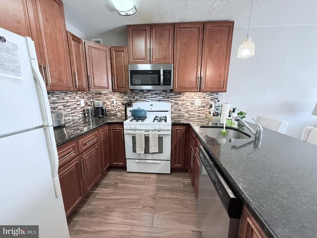 property at 11801 Rockville Pike