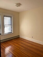 48 Powder House Blvd in Somerville, MA - Building Photo - Building Photo