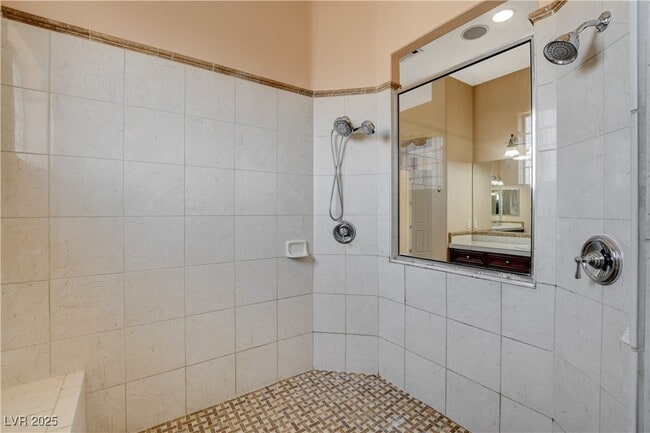 property at 4641 Velvet Crest Ln