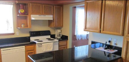 4274 Glencoe St NE in Salem, OR - Building Photo - Building Photo