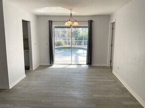 5213 SW 2nd Pl in Cape Coral, FL - Building Photo - Building Photo