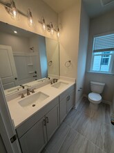 1044 Zelkova Ln in Chapel Hill, NC - Building Photo - Building Photo