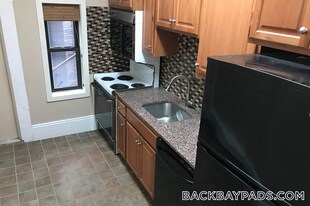 913 Boylston St in Boston, MA - Building Photo