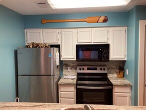 1900 Duffy St in North Myrtle Beach, SC - Building Photo - Building Photo