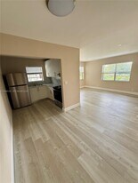 1607 Arthur St in Hollywood, FL - Building Photo