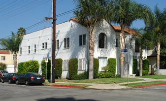 801 N Hayworth Ave Apartments