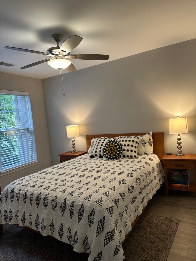 property at 2155 Scotts Crossing Ct