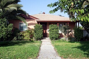 19869 Roscoe Blvd in Los Angeles, CA - Building Photo