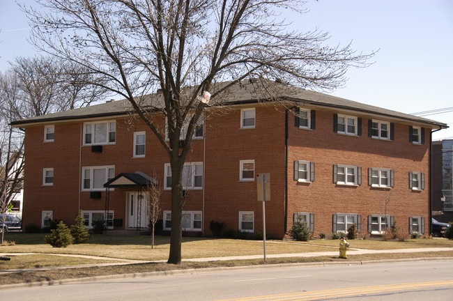 1-3 N Main St in Mount Prospect, IL - Building Photo - Building Photo