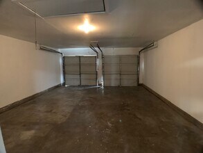 6812 S Land Ave in Oklahoma City, OK - Building Photo - Building Photo