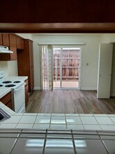 New Century Townhomes in Turlock, CA - Building Photo - Building Photo